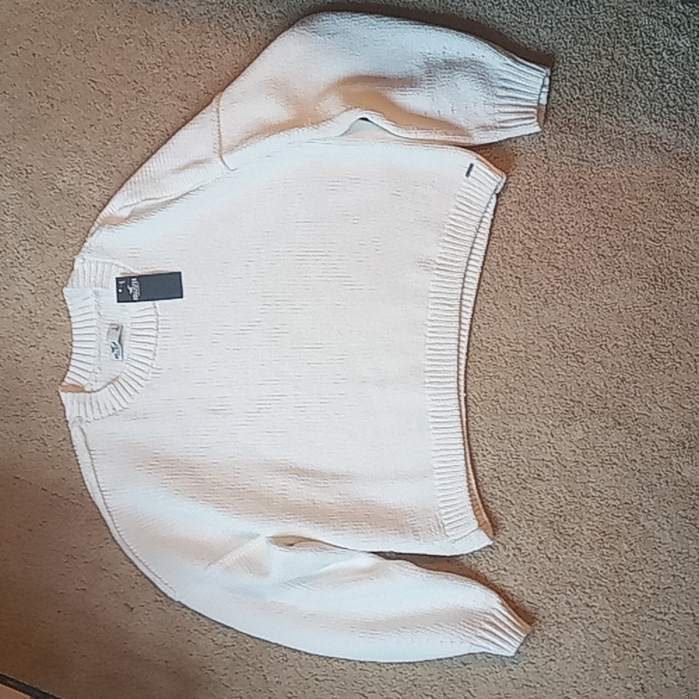 NEW! - Picture 2 of 4